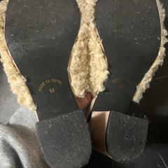 ボアサンダルの画像