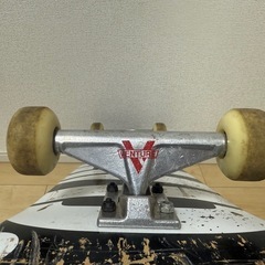 スケートボード
の画像