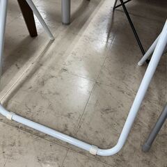 J3171　【リユースのサカイ柏店】　NITORI ニトリ　折りたたみテーブル　机の画像