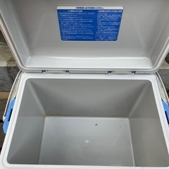 クーラーボックスの画像