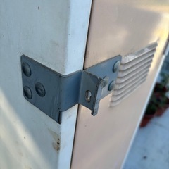 銃保管庫ガンロッカー　スチール製3丁用の画像