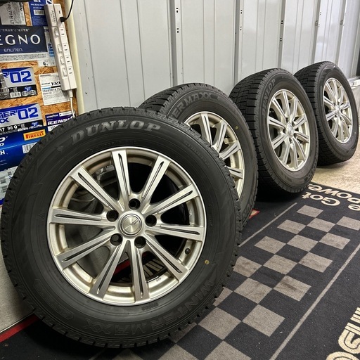 2022年製　215/65R16 　ウインターマックス　ダンロップ　スタッドレス　アルファード　ヴェルファイア　4本セット　税込み