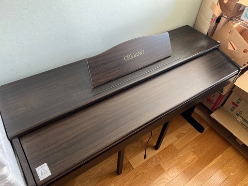 中古　セルビアーノ　電子ピアノ