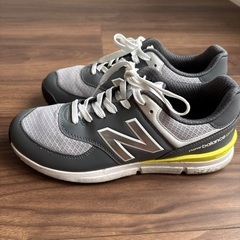 New balance　ゴルフシューズ25cm　レディスの画像