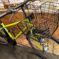 【チェーン新品！】 LEDオートライト　6段変速　27インチ自転車　ライムグリーンの画像