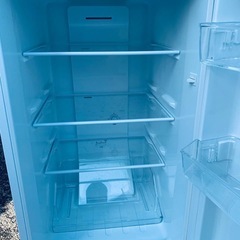 ✅ヤマダ電機ノンフロン冷凍冷蔵庫✅ ✅YRZ-F17H1✅の画像