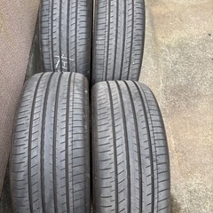 225/45R18 4本　ヨコハマ　ブルーアースGTの画像