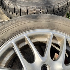 スタッドレスタイヤ＆ホイールセットの画像