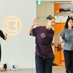 【藤井 風さんの楽曲でダンスしませんか？世田谷線松原駅徒歩３分‼️✨】ダンススクールOBOスタ⭐︎未経験初心者大歓迎✨の画像