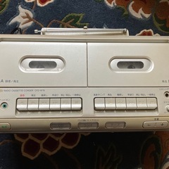 SONYカセットデッキとマイク（一部ジャンク）の画像