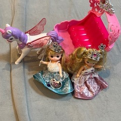 ミキちゃんマキちゃん　プリンセス馬車　まとめ売り　リカちゃん双子の妹　ユニコーンの画像