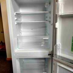 【あげます！】中古 美品 ２ドア冷蔵庫 （サイズ約 幅47×奥行50×高112 センチ）YAMADA SELECTの画像
