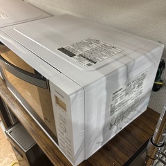 2025年製❗️TOSHIBA 電子レンジ フラットテーブル 900W ホワイト 美品の画像