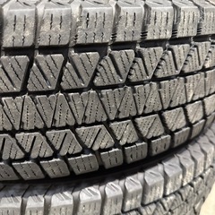 175/80R16 ブリヂストンスタッドレス 中古　ジムニーの画像