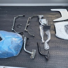 ロケットカウル 4つセット 新品二つ　旧車 バイク カフェレーサーの画像