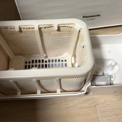 【受け渡し者決定】 
Panasonic パナソニック 加湿器 気化式の画像