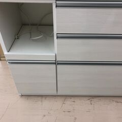 【ジャングルジャングル和歌山店】【Wa3251】食器棚リユースショップ リサイクルショップ 中古家具 中古家電 中古自転車 古着 冷蔵庫 分の画像