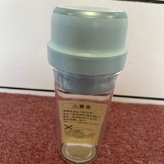 中販紅　【Week】未使用品　KONAMI ポータブルミキサー　KMX-0400 現状渡し　11-08-08 の画像