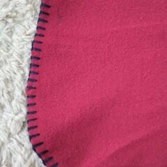 フリース素材 ☆薄手ひざ掛け ☆収納袋付きの画像