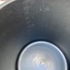 黒バケツ16個🪣まとめ売り！！メダカ・針子・金魚・掃除にも🧹✨の画像