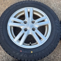カローラ フィット165/70R14スタッドレスタイヤ アルミ付4本セット 冬用の画像