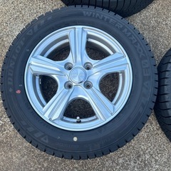 カローラ フィット165/70R14スタッドレスタイヤ アルミ付4本セット 冬用の画像