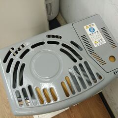 品質保証☆配達有り！6800円(税込）未使用 ニッセイ 石油ストーブ  6畳～8畳 3.0Lの画像