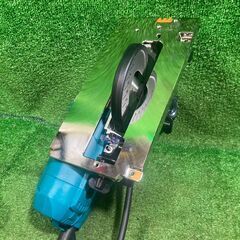 マキタ KS5200FX 125mm 防じんマルノコ コード式【市川行徳店】【店頭取引限定】【未使用】管理番号：ITZT8XSIPTJBの画像