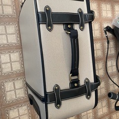 キャリーバックの画像