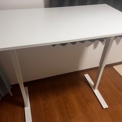 高さ調節可能ワークデスクの画像