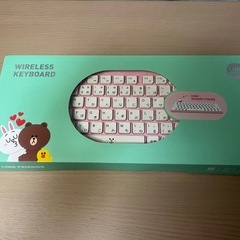 無線キーボード（ピンク）の画像