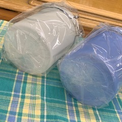 美原店 未使用 プラスチック製 キャニスター 2個セット 保存容器　シュガーポットの画像