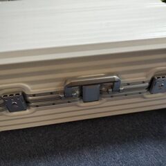 キャリーバッグうります。の画像