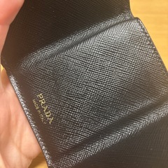 PRADA 三つ折り財布の画像
