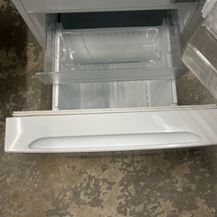 お買得☆美品☆ヤマダセレクト☆2023年製☆2ドア☆156L☆ホワイト色☆激安冷蔵庫☆ の画像