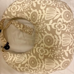 ベビハグ　授乳クッション　の画像