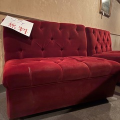 ベルベットソファの画像
