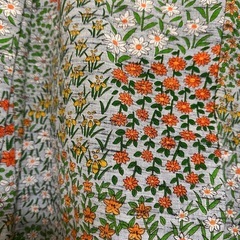 着物　ウール　単　小紋　グレーにカラフルな小花の画像