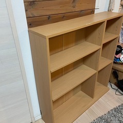 飾り棚　本棚の画像