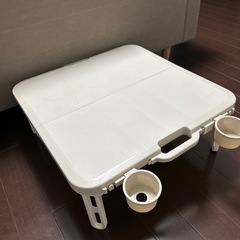 レジャー　アウトドア　簡易テーブルの画像