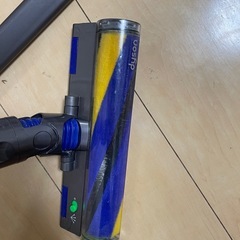 【美品】Dyson V12 SV20 Detect Slim コードレス掃除機の画像