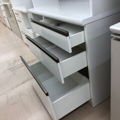 【ジャングルジャングル和歌山店】【Wa3256】食器棚リユースショップ リサイクルショップ 中古家具 中古家電 中古自転車 古着 冷蔵庫の画像