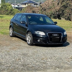 Audi A3スポーツ1.4TFSI Sラインパッケージ　の画像