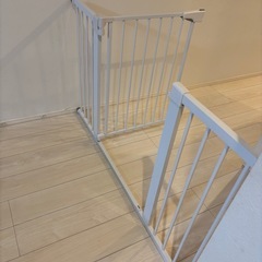 ベビーゲートの画像