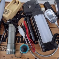 観音寺 LEDライト大量 LEDランプ eneloop充電池 USBライト等まとめてセットの画像