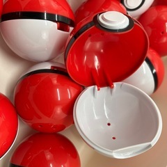 ポケモン　ポケットモンスター　モンスターボールの画像