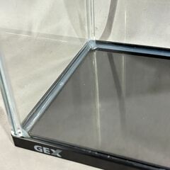 未使用 GEX マリーナ 水槽 S ブラック 蓋付きの画像