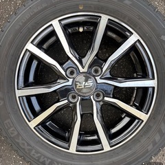 限定値下げバリ溝ダンロップ165/65R14の画像