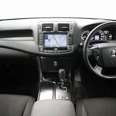 バックカメラ付きで駐車も安心( •̀ ω •́ )✧トヨタ クラウン アスリート👑の画像