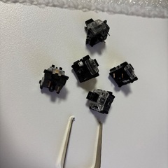 ゲーミングキーボード E元素 K-620 の画像